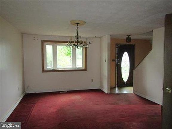 5th image of 4700 Megan Dr