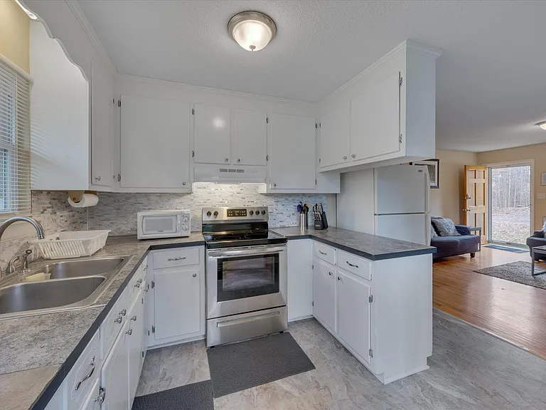 116 Parthenia Dr — Photo 18