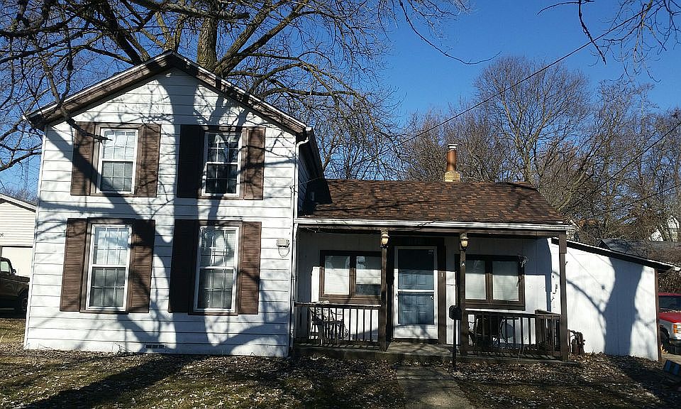 1st image of 612 E Lincoln Ave