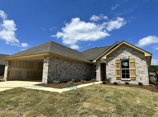 806 Stones Throw Dr, Brandon, MS 39042