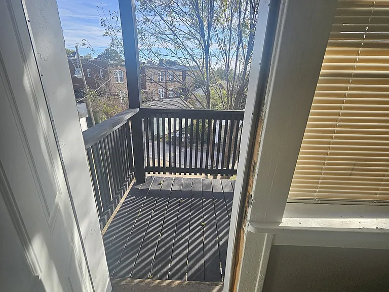 4006 Keokuk St #2F — Photo 11