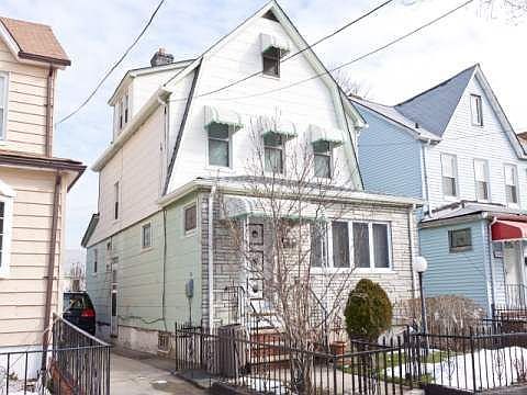1st image of 11449 211th St
