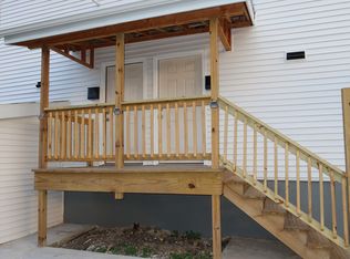 59 E Phillips St #B, Coaldale, PA 18218