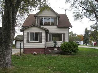 5902 Moline Martin Rd, Walbridge, OH 43465