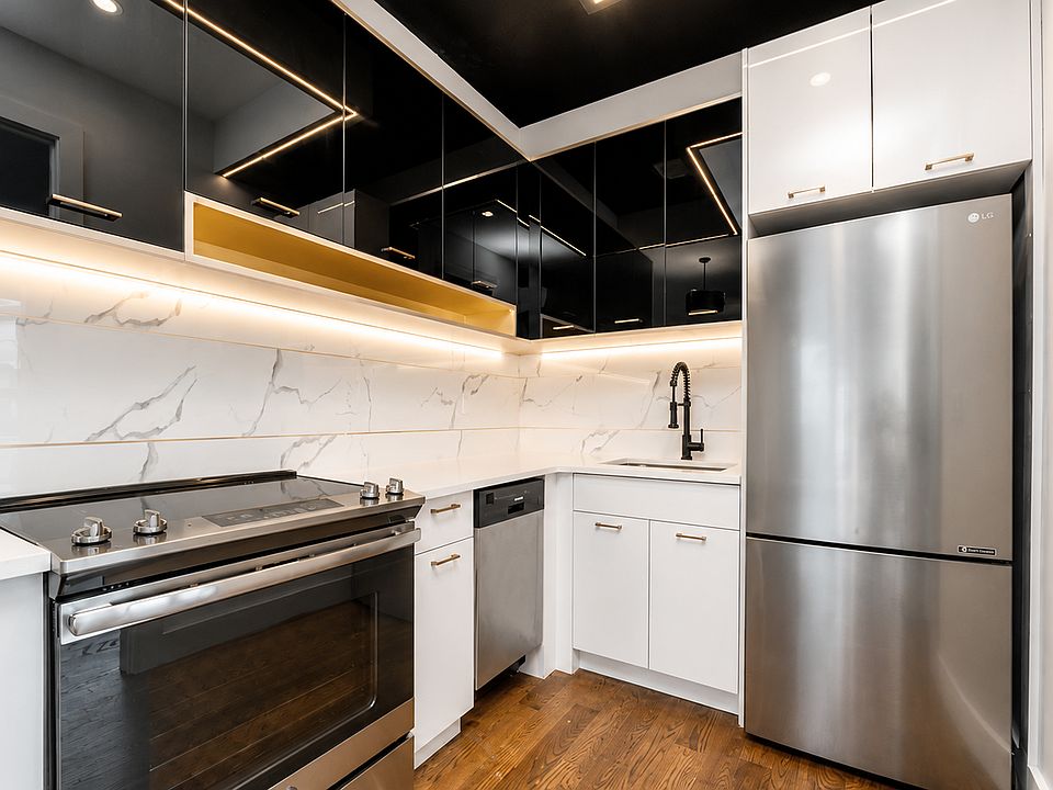 1st image of 67 Stanhope St #3C