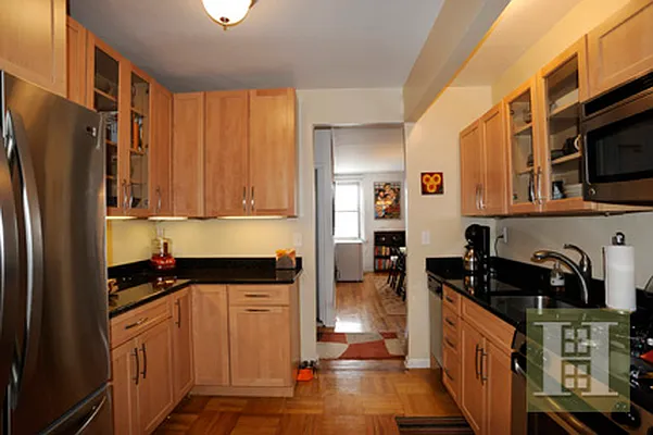Sold by Halstead Real Estate | media 18