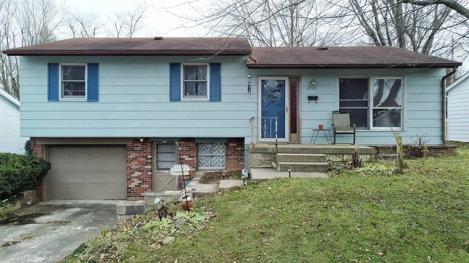 2714 Eastern Ave photo 1