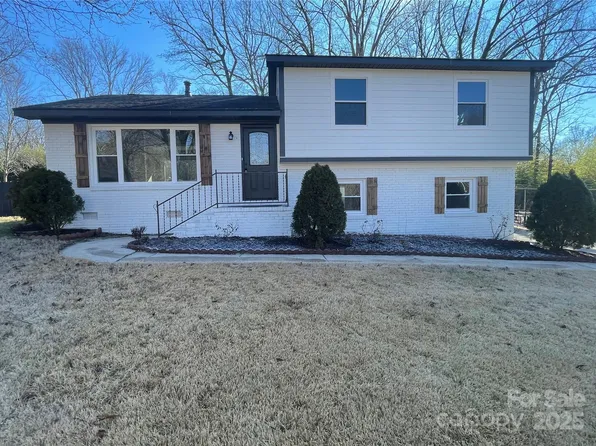 7552 Idlewild Rd, Charlotte, NC 28212