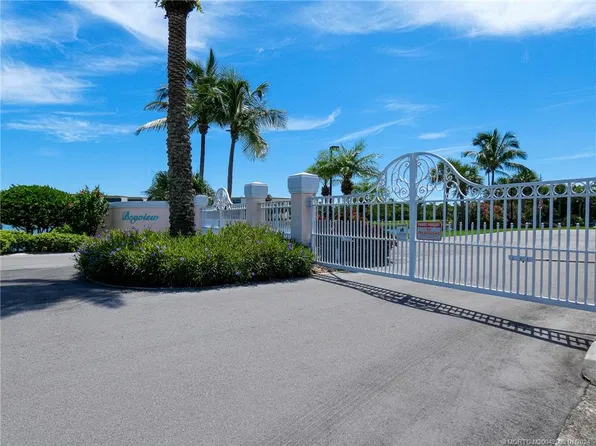 5800 NE Island Cove Way APT 2205, Stuart, FL 34996