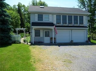 13672 County Route 123, Henderson Harbor, NY 13651