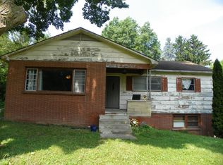 3940 Sutherland Ave, Watervliet, MI 49098