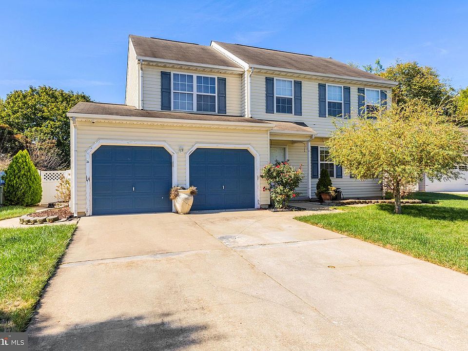 1st image of 339 Sunnyside Ln
