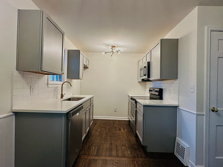 210 W Pocahontas Ln #2 — Photo 6