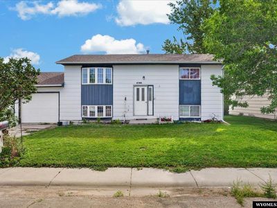 2755 Cherokee Ln, Casper, WY, 82604