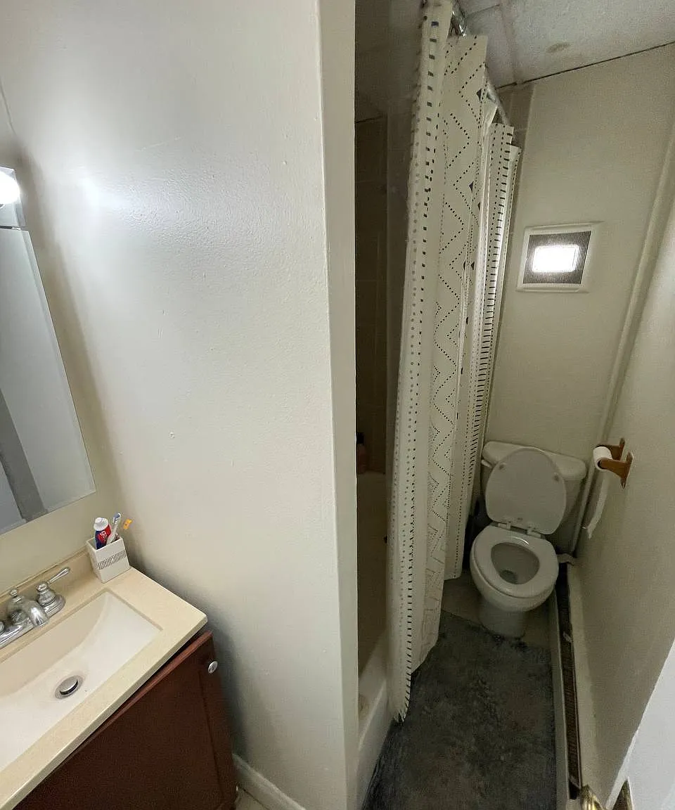 2 bed, 620 sqft, $2,400 — Photo 4