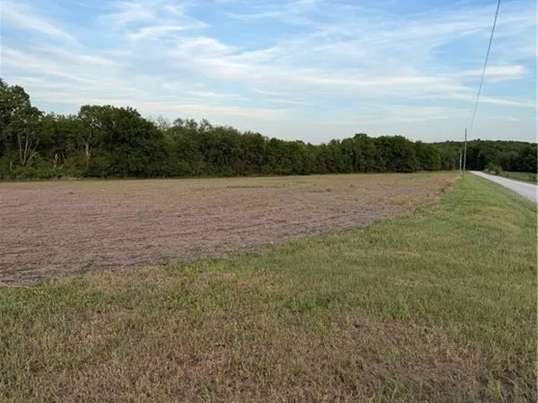 NE Irwin Rd, Weatherby, MO 64497