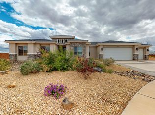 3687 W 2690 South Cir, Hurricane, UT 84737