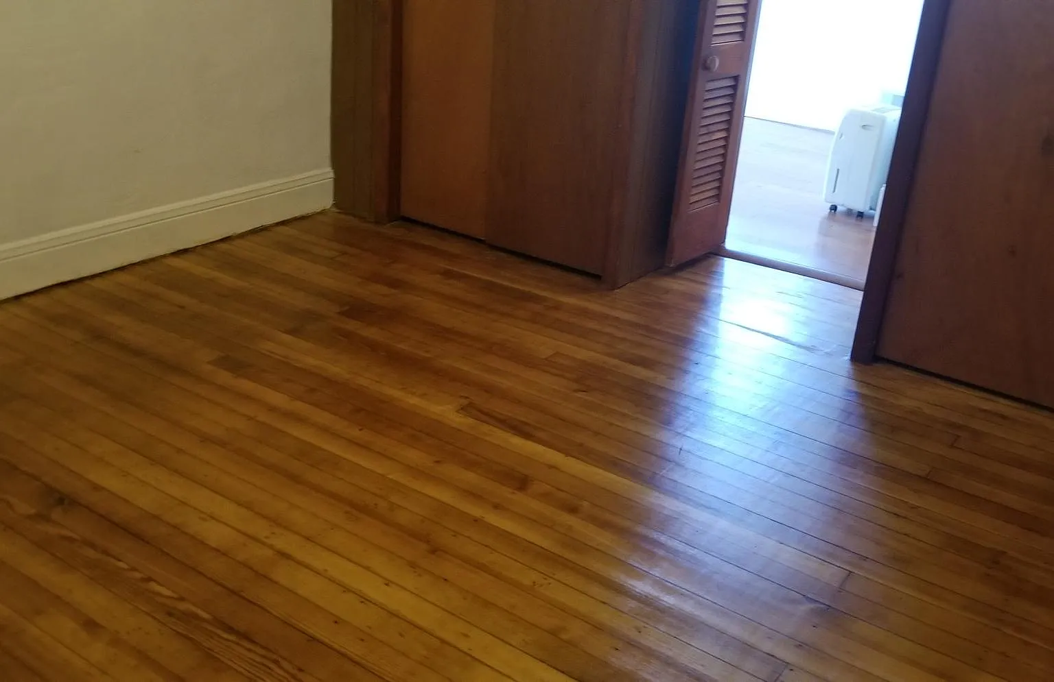 3 bed, 2000 sqft, $1,750 — Photo 4