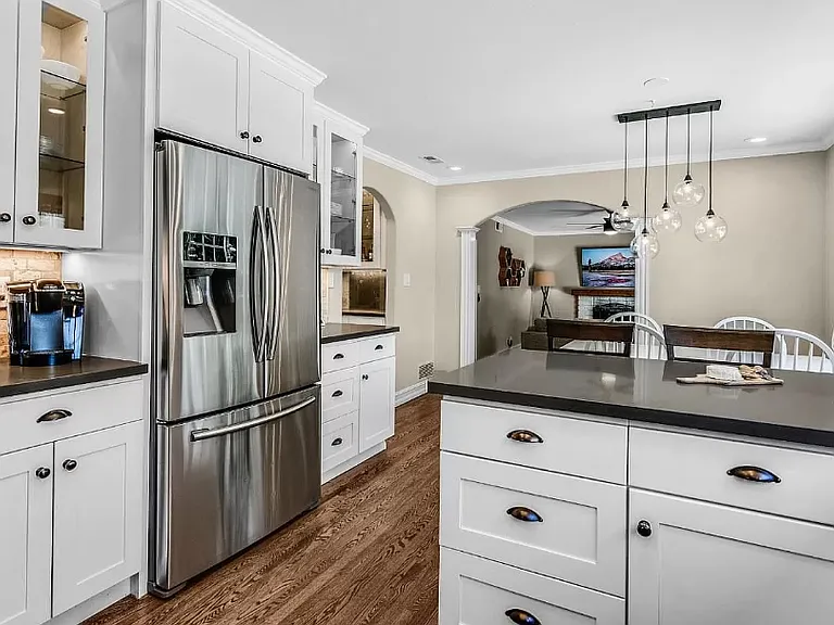 4318 Satinwood Dr — Photo 9
