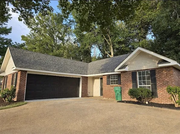 326 Willow Bay Dr, Byram, MS 39272