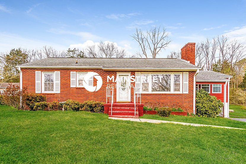 1st image of 212 Meadowview Dr Lot 11