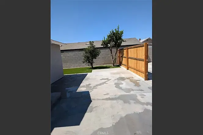 2 bed, 800 sqft, $2,100 — Photo 4