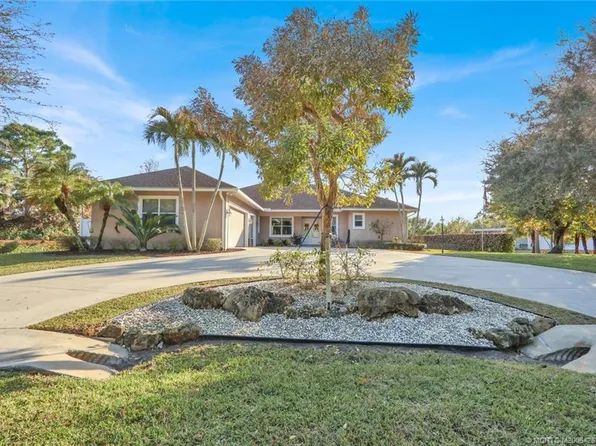 757 SE Ashley Oaks Way, Stuart, FL 34997