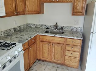 25634 Packard St, Roseville, MI 48066