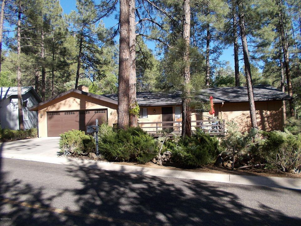 2nd image of 1455 Pine Tree Ln