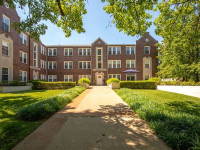 7564 Wydown Blvd APT 3A, Saint Louis, MO, 63105