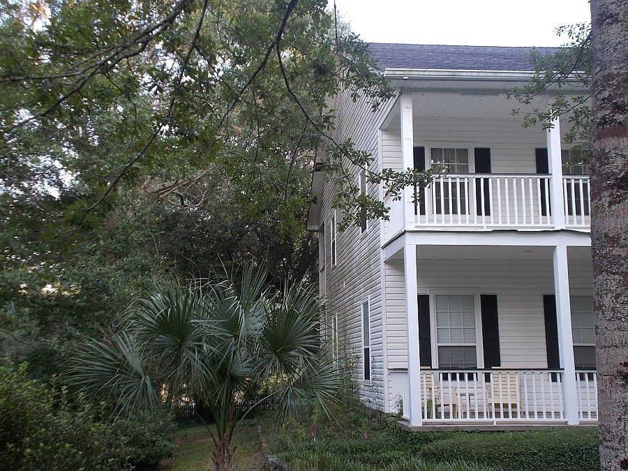 2nd image of 24 Crooked Ln