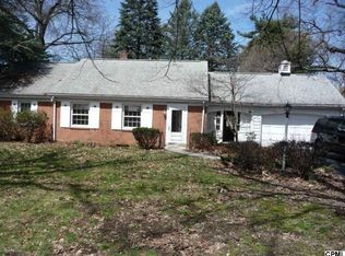 2312 Edgewood Rd, Harrisburg, PA 17104