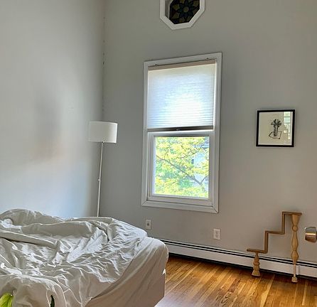 3rd image of 129 Wythe Ave #3
