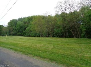 Eberhart Rd, Bolivar, OH 44612