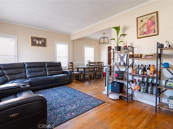 4th image of 482 E 59th St