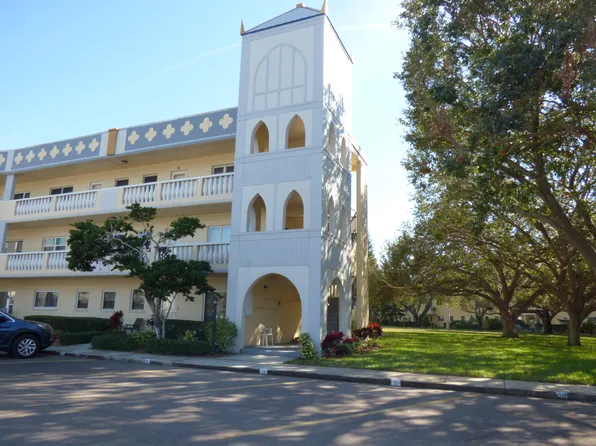 2221 Swedish Dr APT 55, Clearwater, FL 33763