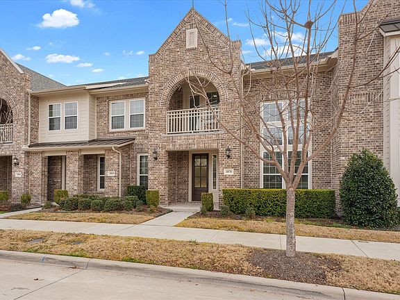 3rd image of 4870 Woodruff Way