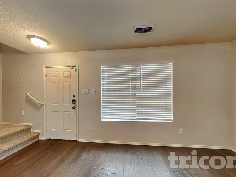 3120 Middleview Rd — Photo 4