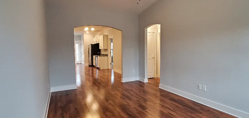 2 bed, $1,435 — Photo 4