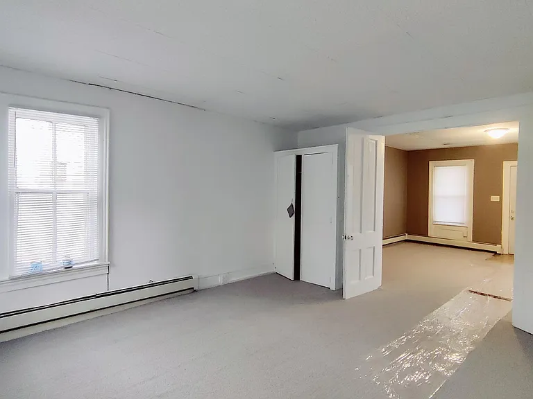 409 N Lafayette St #B — Photo 8