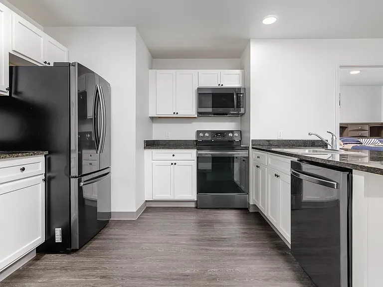 128 Grand Ave #1 — Photo 10