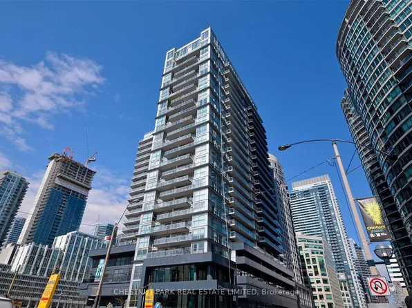 352 Front St W #1711, Toronto, ON M5V 0K3