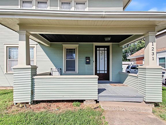 3rd image of 1231 N 12th St