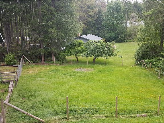 4th image of 51 E Garden Pl