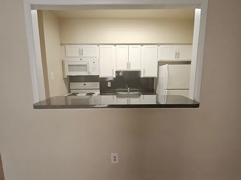 Providence Manor Apartments — Photo 12