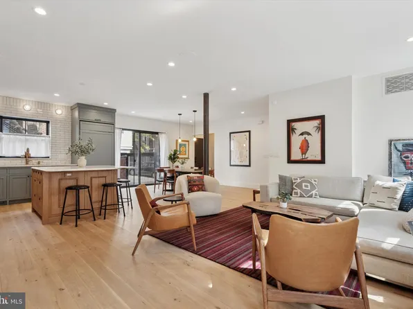 1725 Addison St #27, Philadelphia, PA 19146