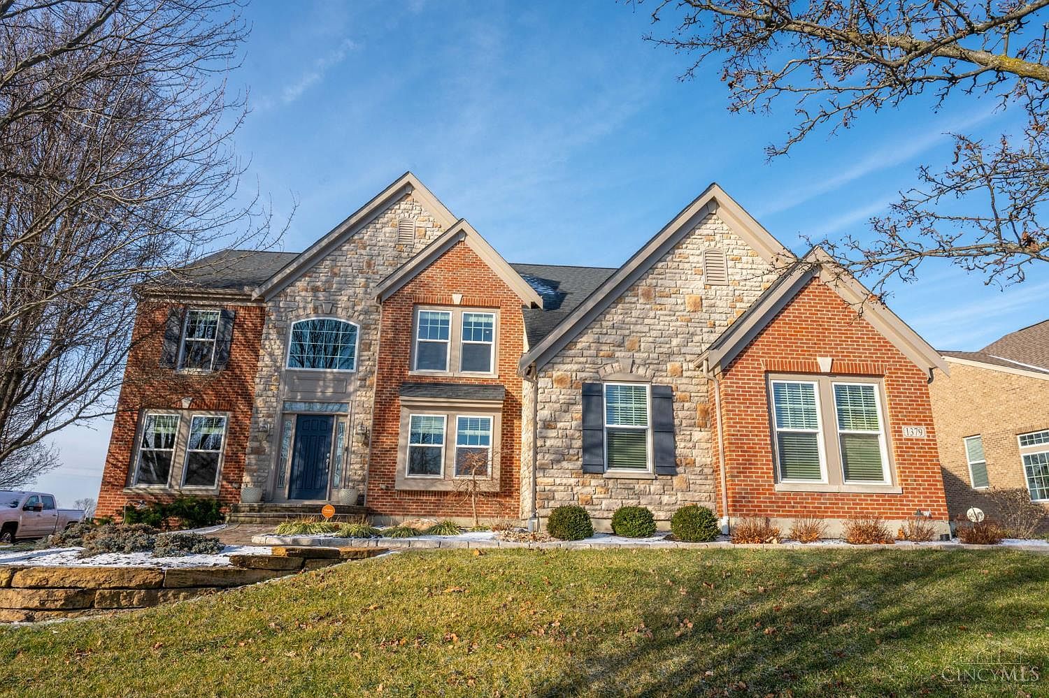 1379 Shaker Run Blvd