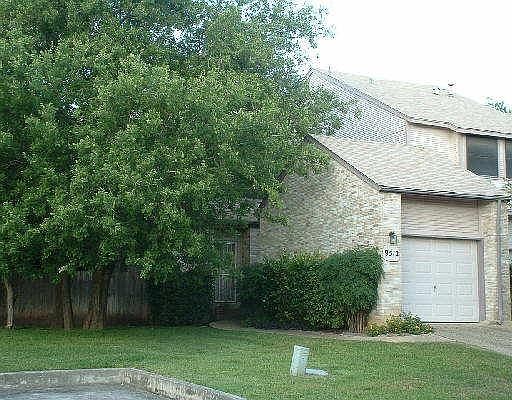 1st image of 9512 SCOTS GLEN #0