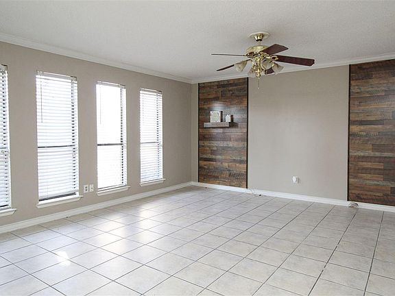 4th image of 101 W Del Mar Blvd Unit 1C