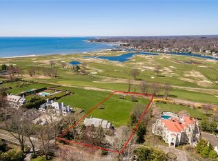 668 Sasco Hill Rd, Fairfield, CT 06824